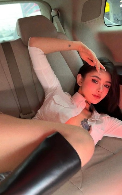 Elsa Deseada Tu Compañera Perfecta para Momentos Únicos