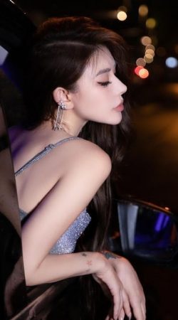 Descubre el placer y la elegancia con Ángeles Marea